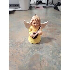 Goebel ANNUAL ANGEL BELL ORNAMENT 1977